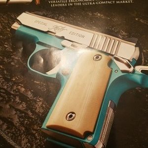 Meet your Posher, Alfred